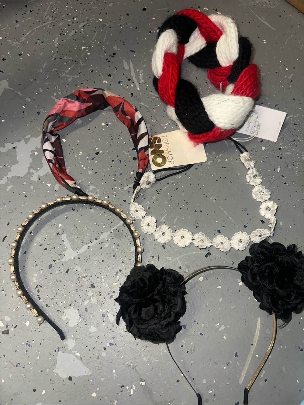 Bundle of 5 cute headbands: Topshop knit headbands, pearls and floral